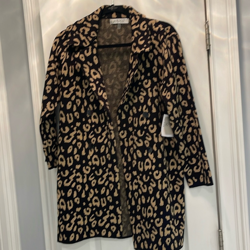 Kasper medium above the knee coat